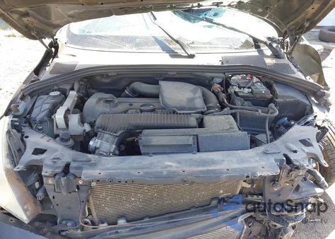 2012 Volvo S60 T5 z USA, uszkodzony, nr VIN YV1622FSXC2145297